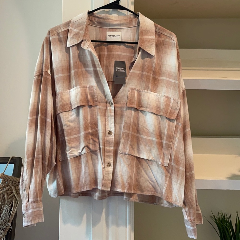 Abercrombie cropped flannel